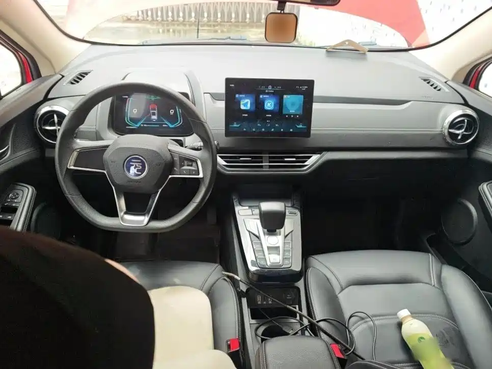 Yuan New Energy 2019 EV535 ZhiLian Tide Leader купить на сайте DeffCars