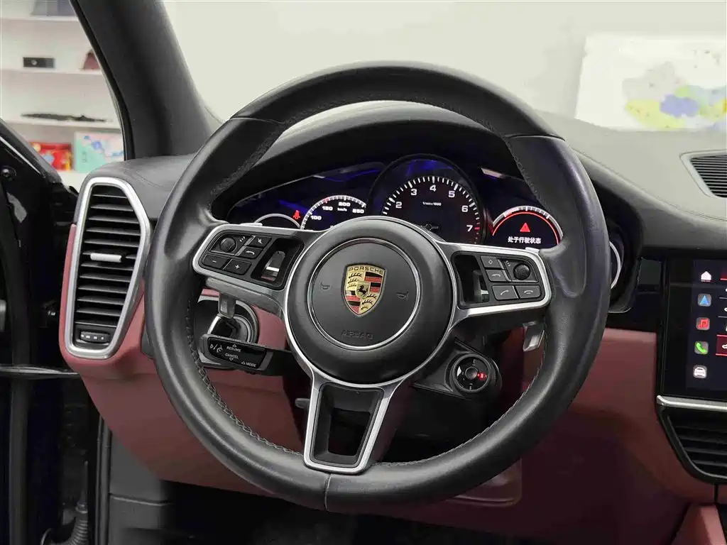 Cayenne New Energy 2023 Cayenne E-Hybrid 2.0T Platinum Edition купить на сайте DeffCars