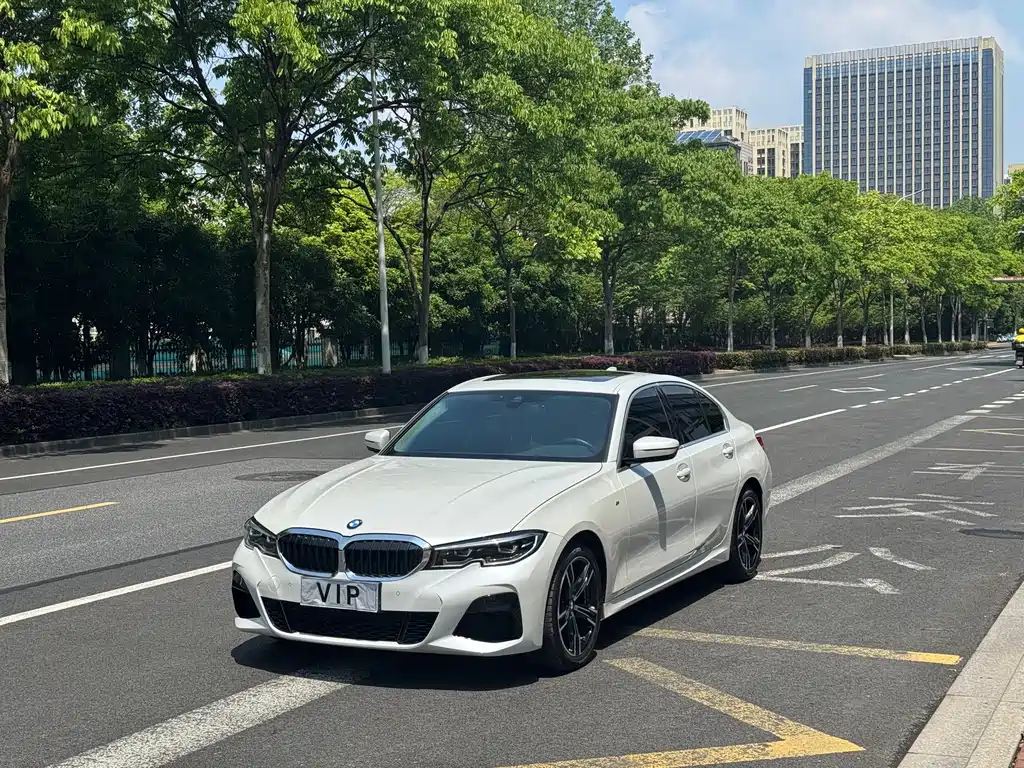 BMW 3 Series 2022 325i M Sports Package купить на сайте DeffCars