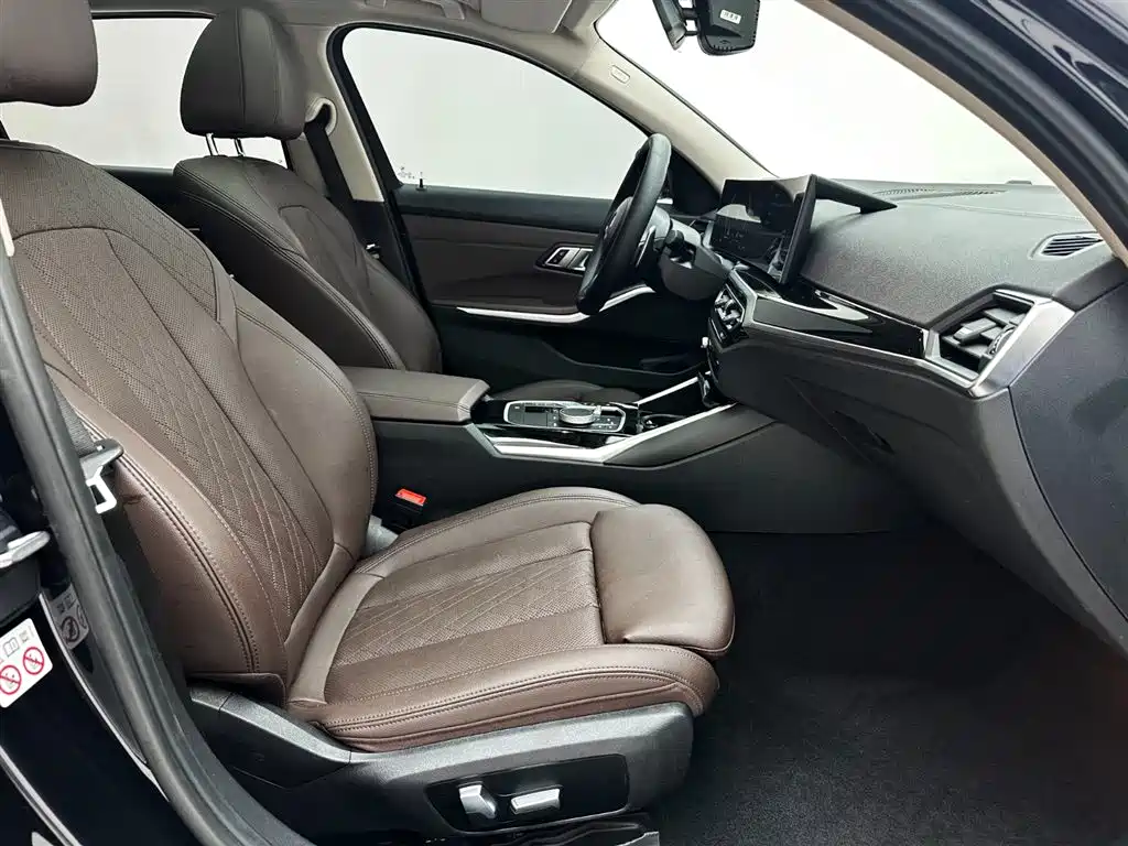 BMW 3 Series 2023 320Li M Sports Package купить на сайте DeffCars