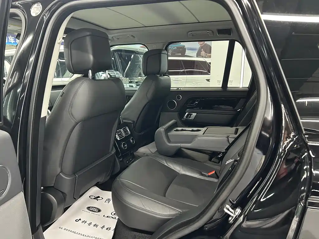 Range Rover 2019 3.0 SCV6 Legend Edition купить на сайте DeffCars