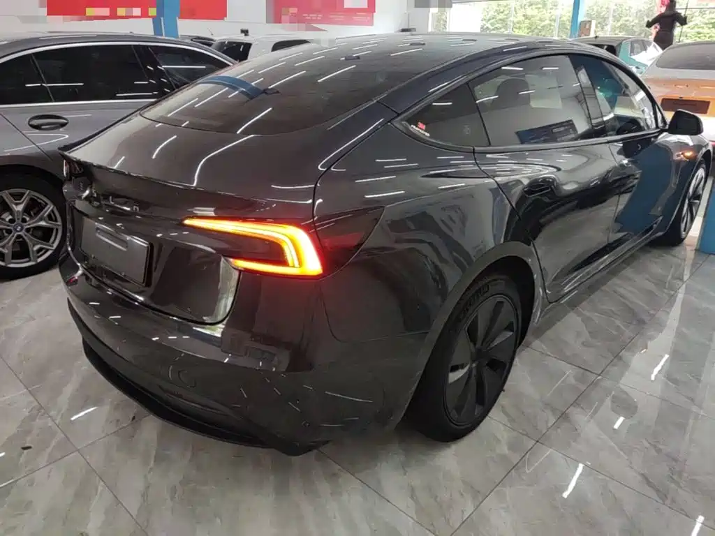 Model 3 2023 long-range all-wheel drive version купить на сайте DeffCars