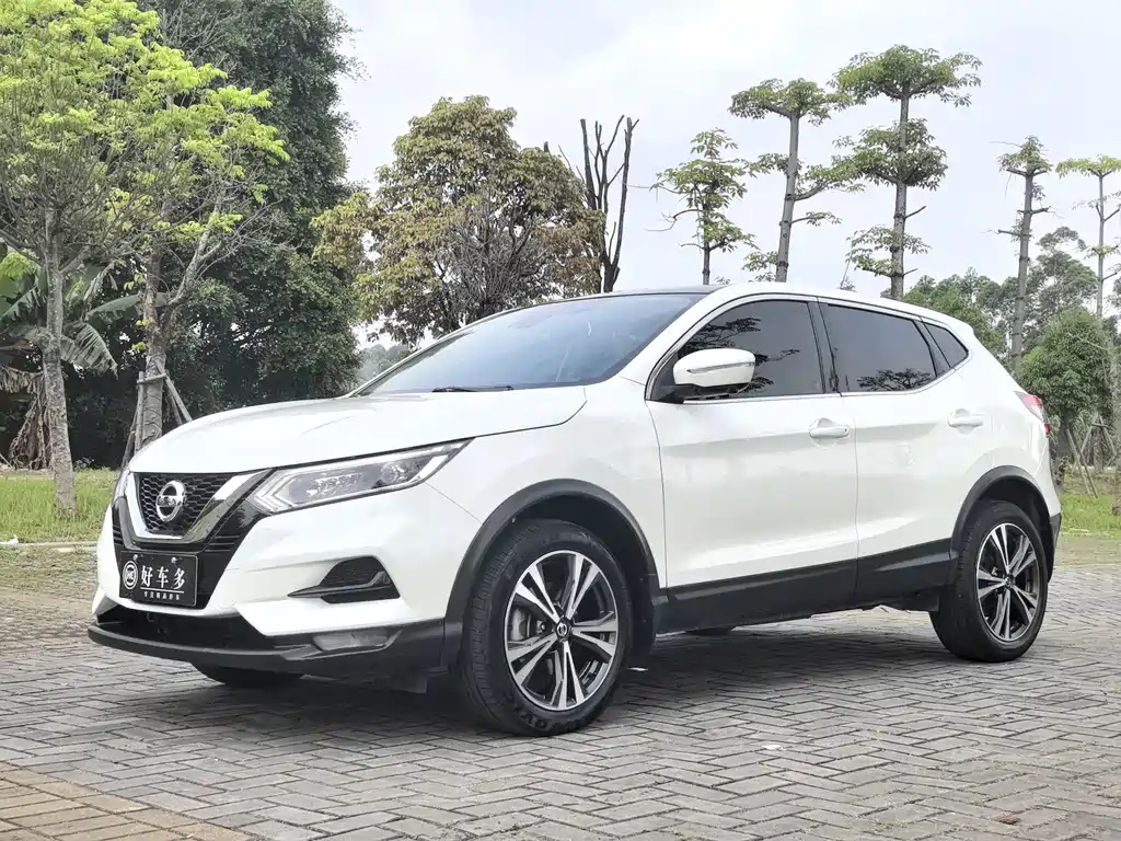 Qashqai 2019 2.0L CVT Deluxe Edition купить на сайте DeffCars