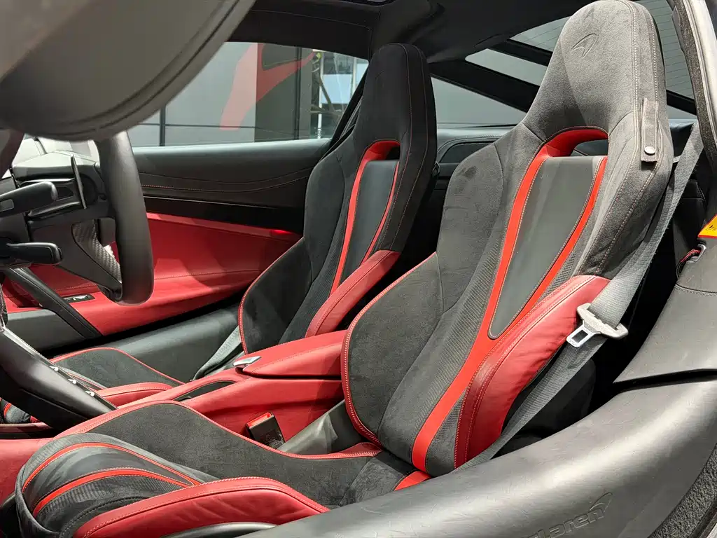 McLaren 720S 2019 4.0T Coupe купить на сайте DeffCars