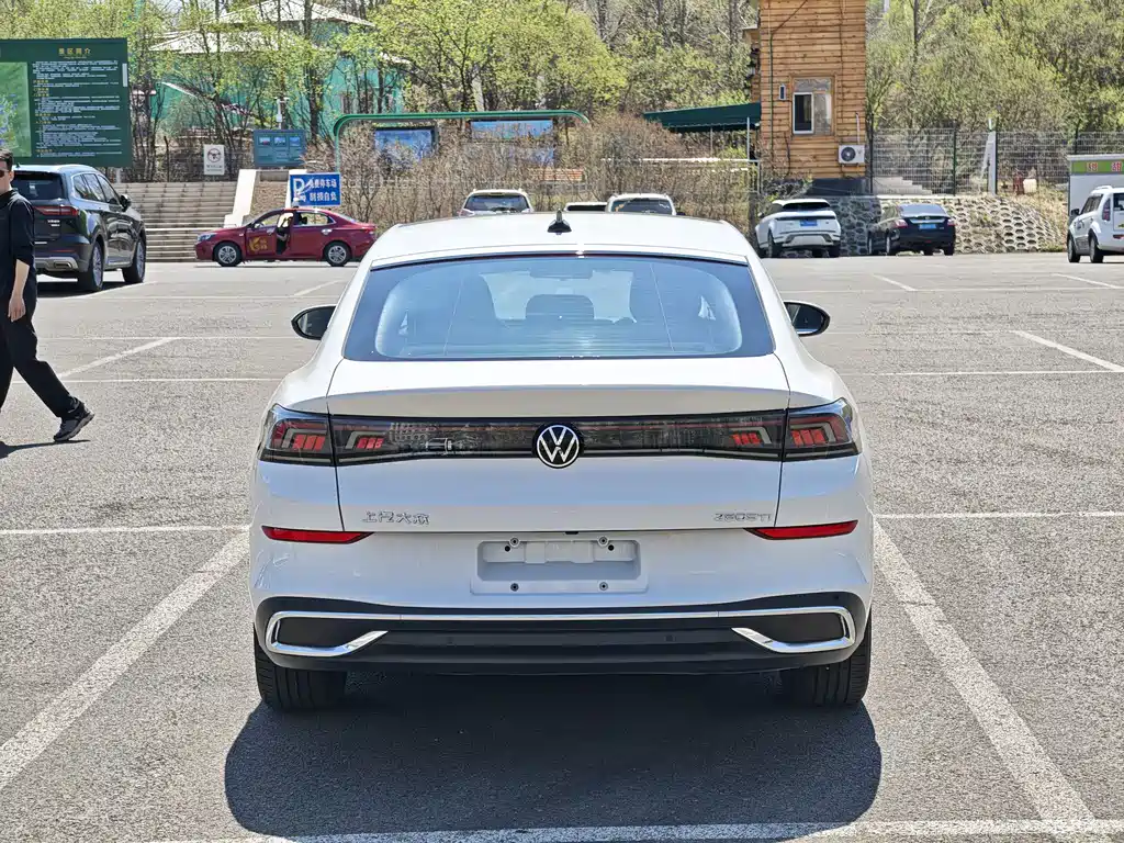 Lingdu 2022 Lingdu L 280TSI DSG Hot Edition купить на сайте DeffCars