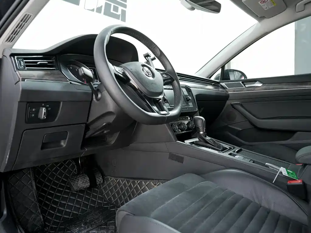 Magotan 2018 330TSI DSG luxury model купить на сайте DeffCars