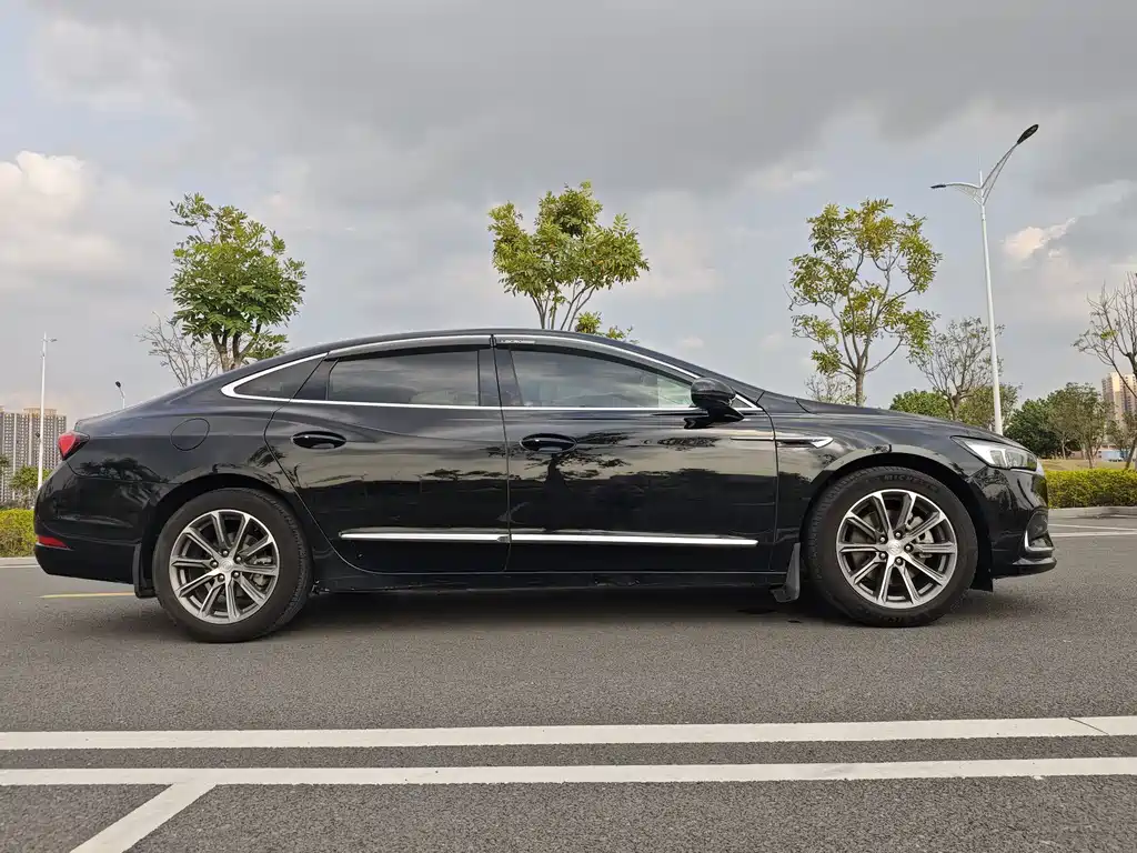 LaCrosse 2021 652T luxury model купить на сайте DeffCars