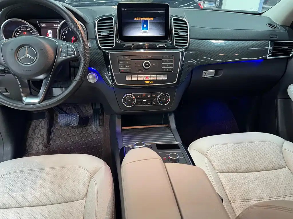 Mercedes-Benz GLE Coupe 2015 GLE 320 4MATIC Coupe SUV купить на сайте DeffCars