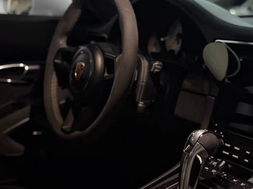 Porsche 911 2018 GT3 4.0L купить на сайте DeffCars