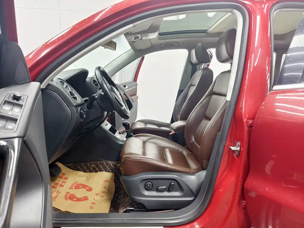 Tiguan 2013 1.8TSI automatic four-wheel drive luxury model купить на сайте DeffCars