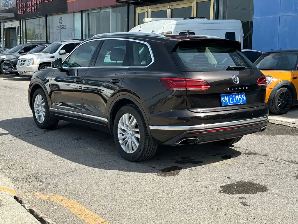 Touareg 2019 2.0TSI Sharp Wing Edition National VI купить на сайте DeffCars
