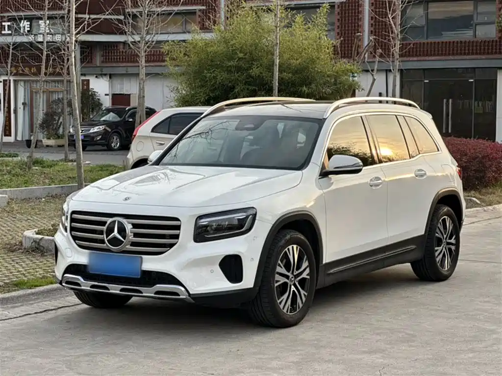 Mercedes-Benz GLB 2024 facelift GLB 220 dynamic version купить на сайте DeffCars