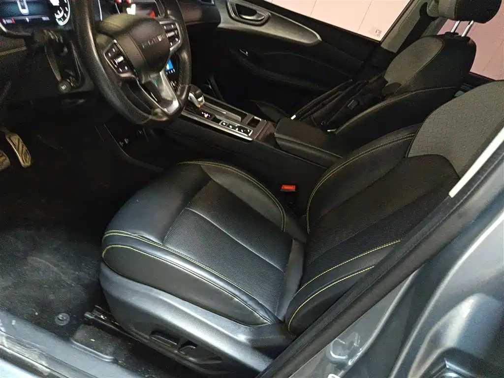 Roewe RX5 2020 PLUS 300TGI Automatic Ali Guochao Ronglin Edition купить на сайте DeffCars