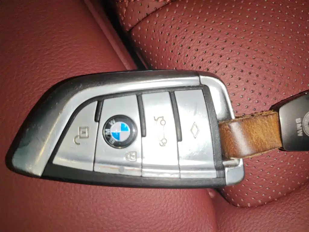 BMW 3 Series 2025 325Li M Sports Package купить на сайте DeffCars