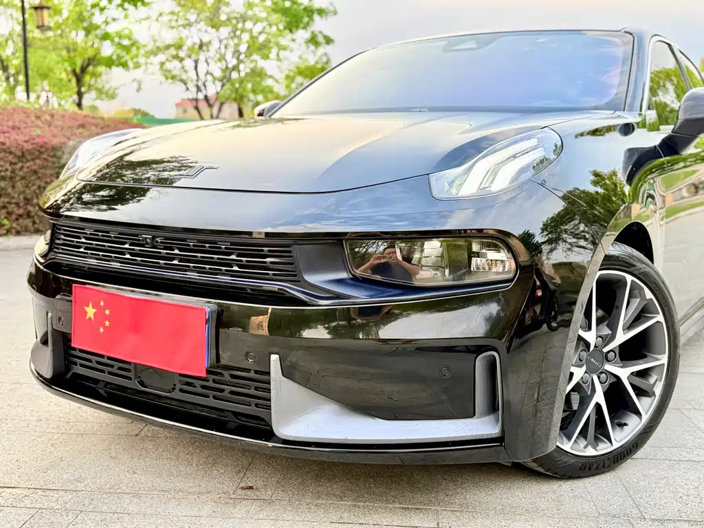 Lynk & Co 03 2022 2.0TD DCT Pro купить на сайте DeffCars