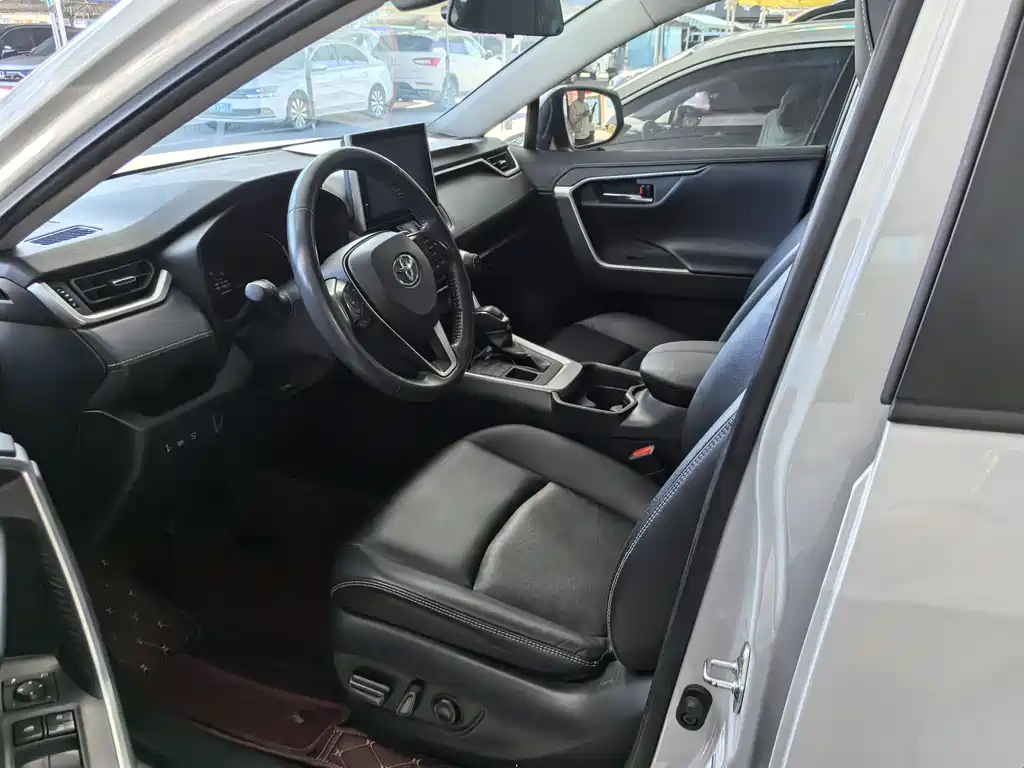RAV4 Rongfang 2021 2.0L CVT four-wheel drive fashion PLUS version купить на сайте DeffCars