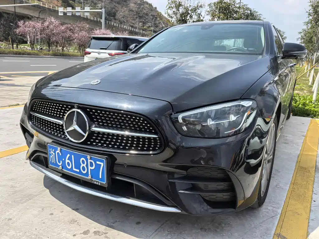 Mercedes-Benz E-Class 2023 E 300 L Sports Luxury купить на сайте DeffCars