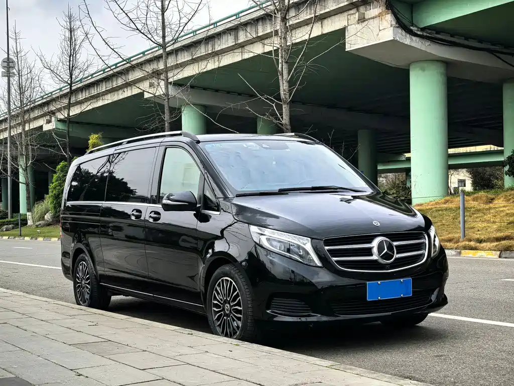 Mercedes-Benz V-Class 2018 V 260 L Premium Extended Edition National VI купить на сайте DeffCars