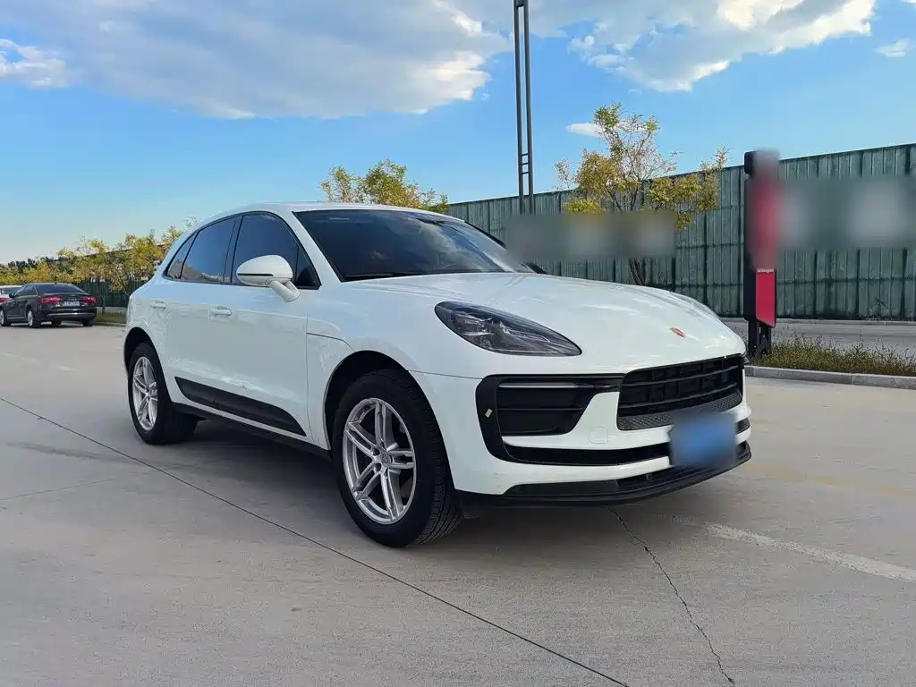 Macan 2023 Macan 2.0T купить на сайте DeffCars