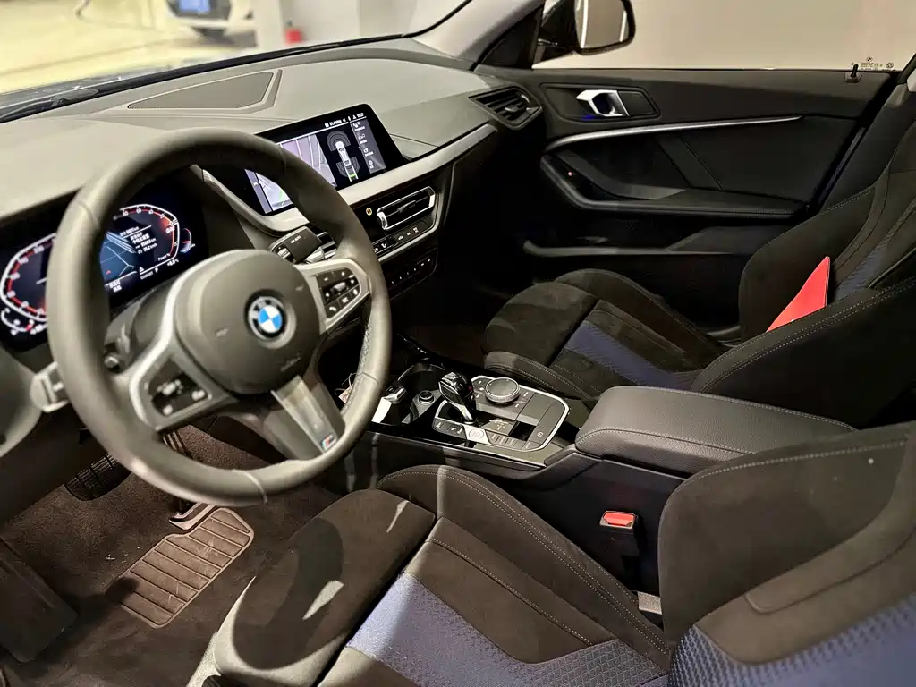 BMW 2 Series Imported 2023 Facelift 225i Four-Door Coupe M Sports Night Package купить на сайте DeffCars