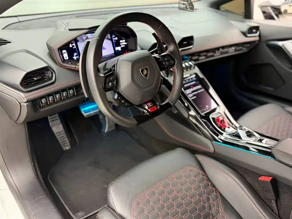 Huracán 2020 Huracán EVO RWD купить на сайте DeffCars