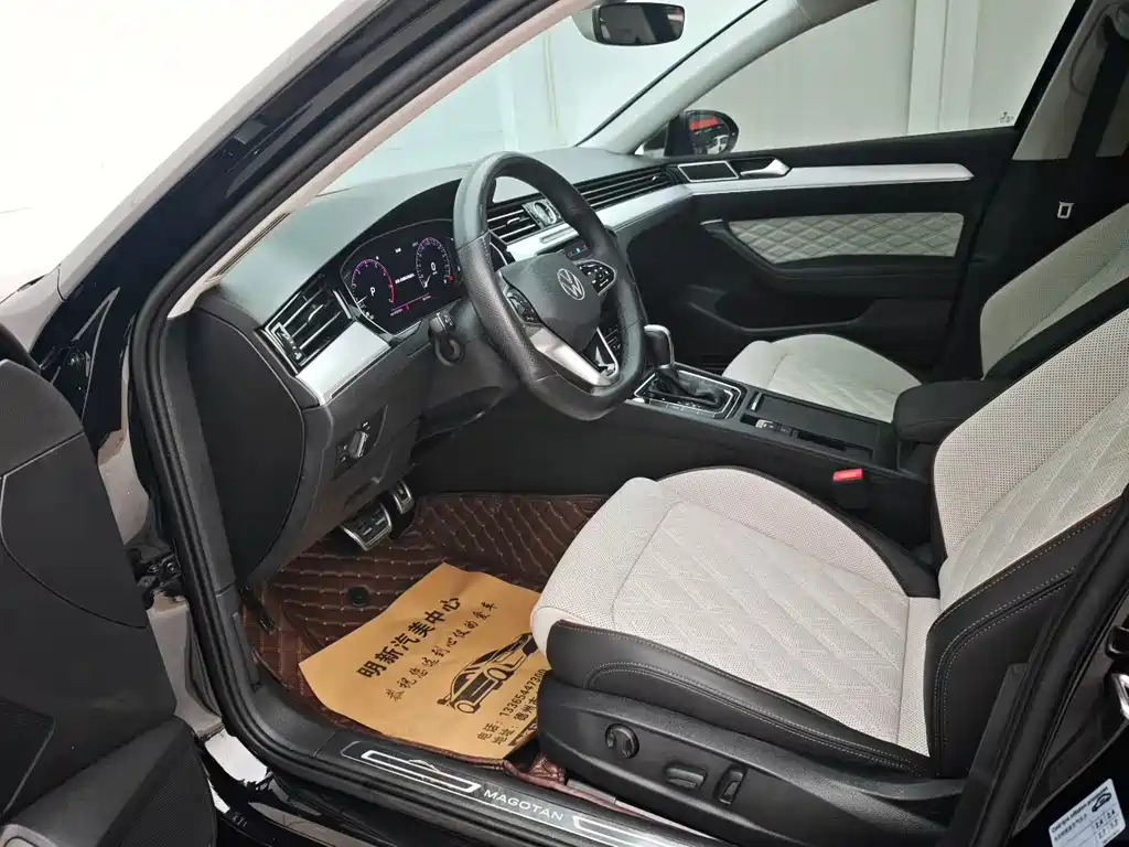 Magotan 2023 2 million commemorative edition 330TSI DSG luxury model купить на сайте DeffCars