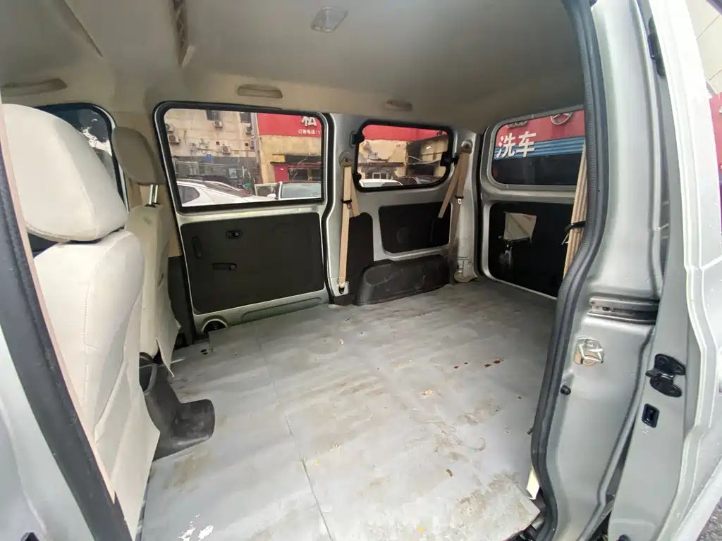 Hongguang V 2021 1.5L Jinxiang Edition LAR купить на сайте DeffCars