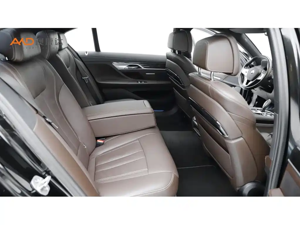 BMW 7 Series 2018 730Li Leading M Sports Package купить на сайте DeffCars