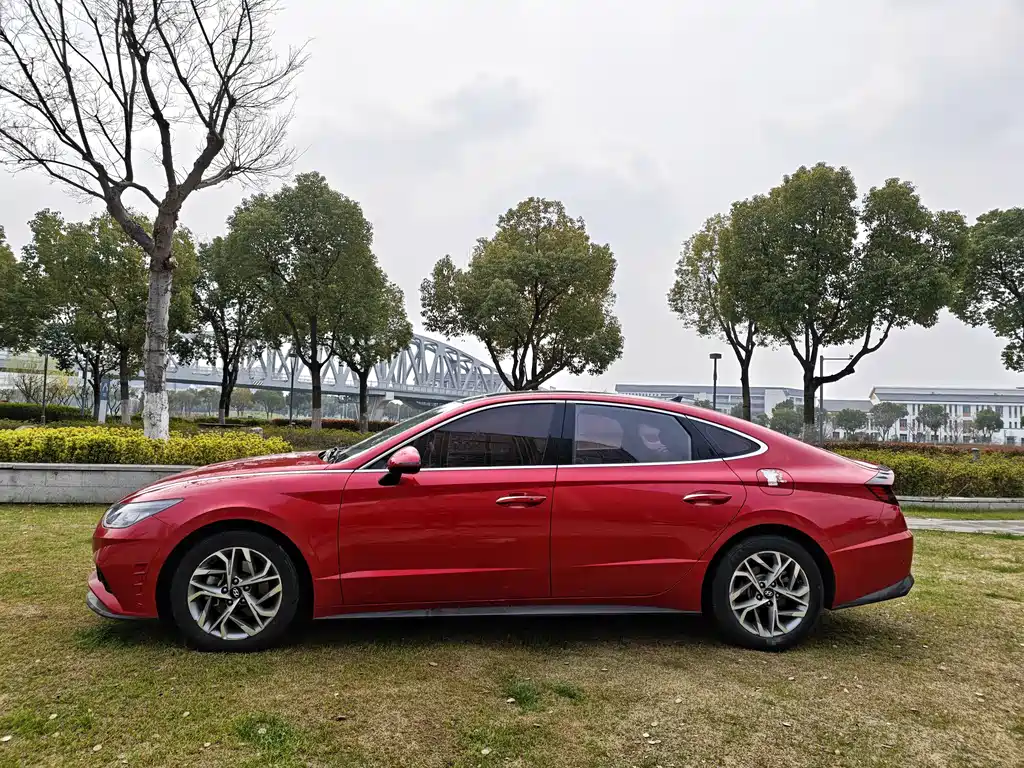 Sonata 2020 270TGDi DCT GL Leading Edition купить на сайте DeffCars