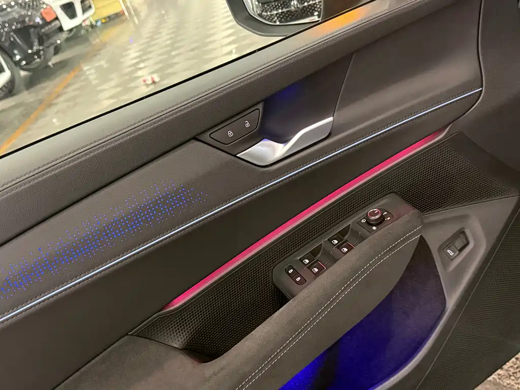 Passat 2025 Pro 380TSI Star Dragon Edition купить на сайте DeffCars