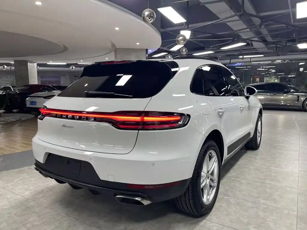 Macan 2020 2.0T купить на сайте DeffCars