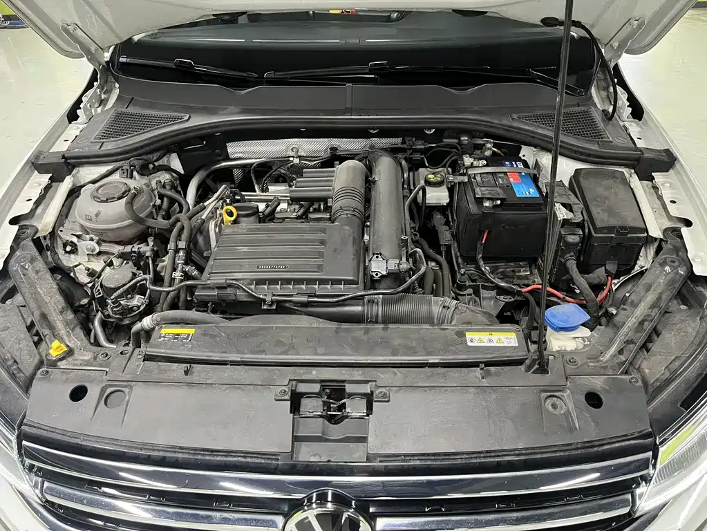 Bora 2023 280TSI DSG Premium Edition купить на сайте DeffCars