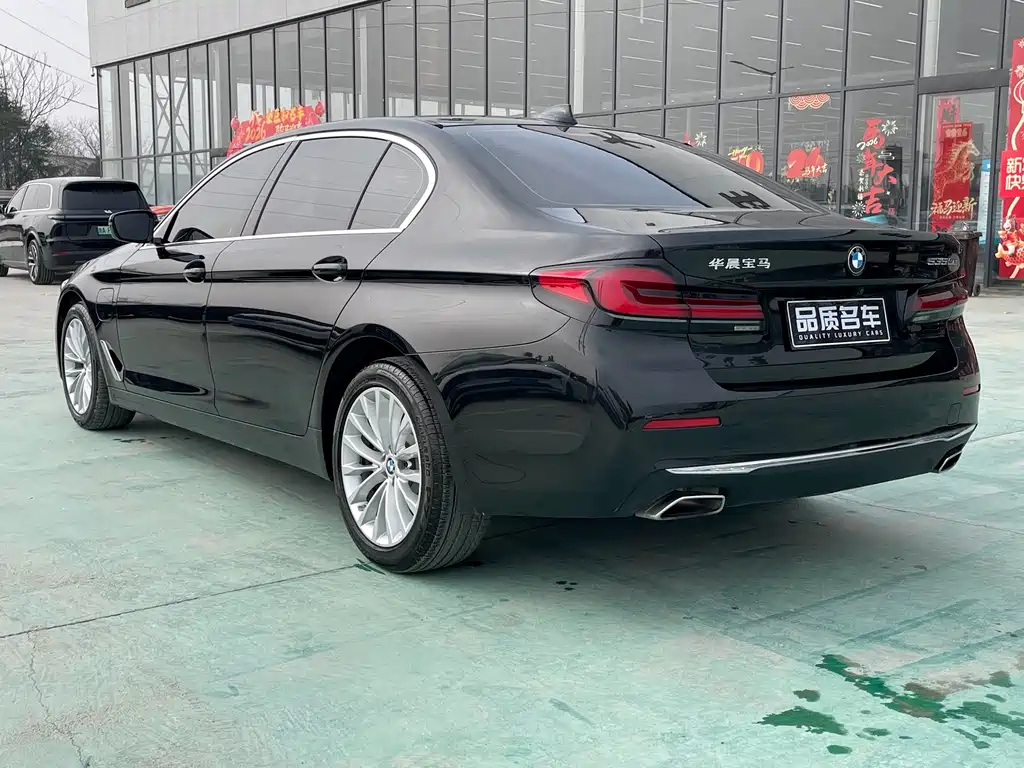 BMW 5 Series New Energy 2021 535Le Luxury Package купить на сайте DeffCars