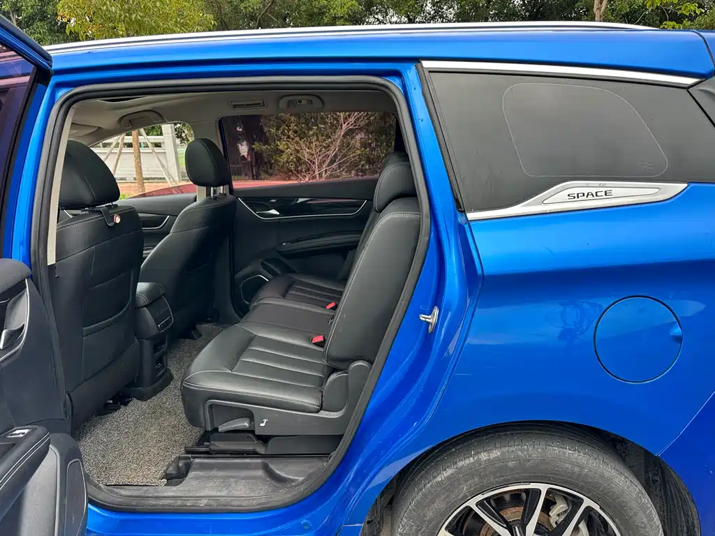 Song MAX 2017 1.5T automatic smart connection premium model 7 seats купить на сайте DeffCars