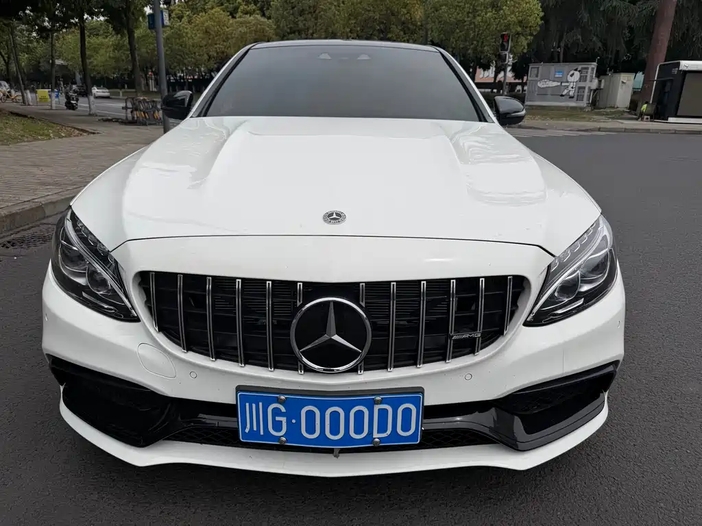Mercedes-Benz C-Class AMG 2015 AMG C 63 купить на сайте DeffCars
