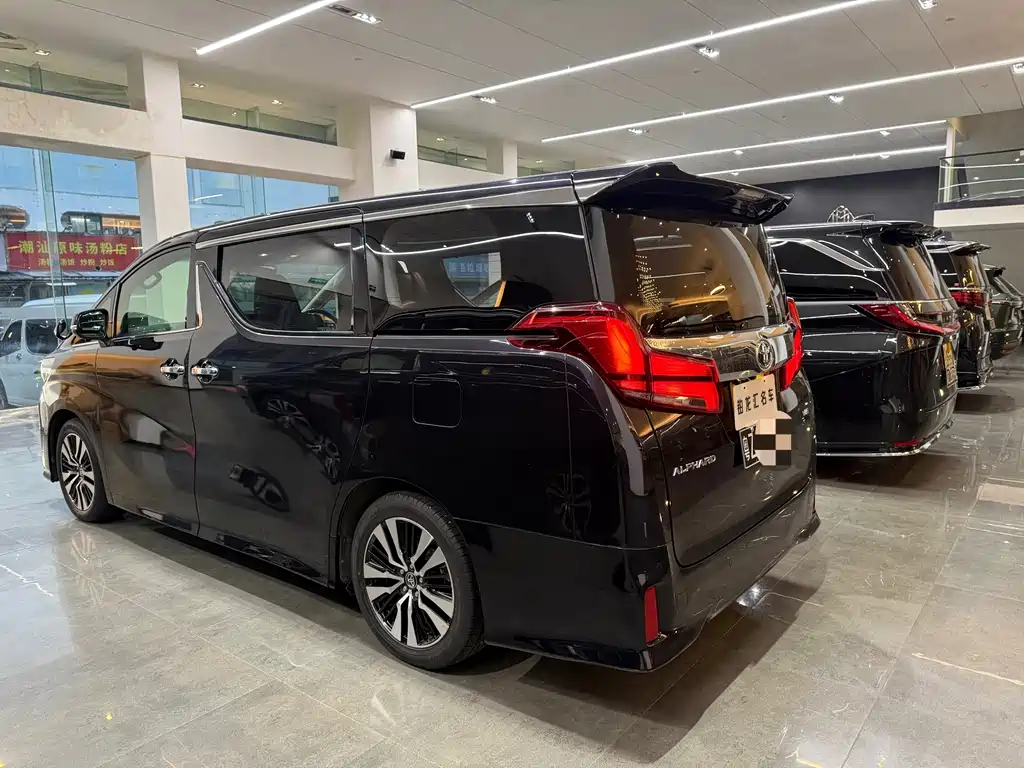 Alphard 2018 3.5L Deluxe Edition купить на сайте DeffCars