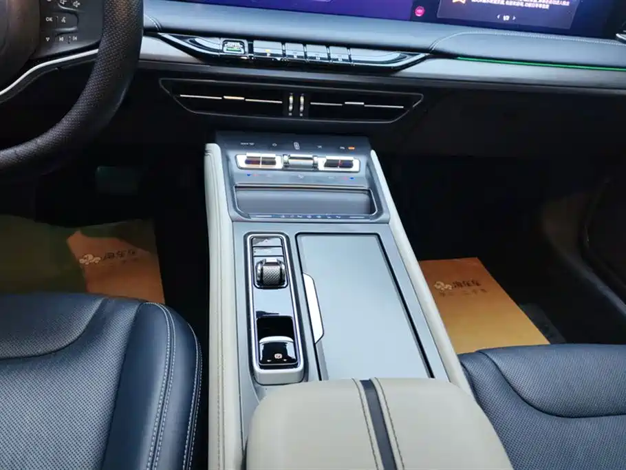 Lincoln Z 2022 iCool Zunya Edition купить на сайте DeffCars