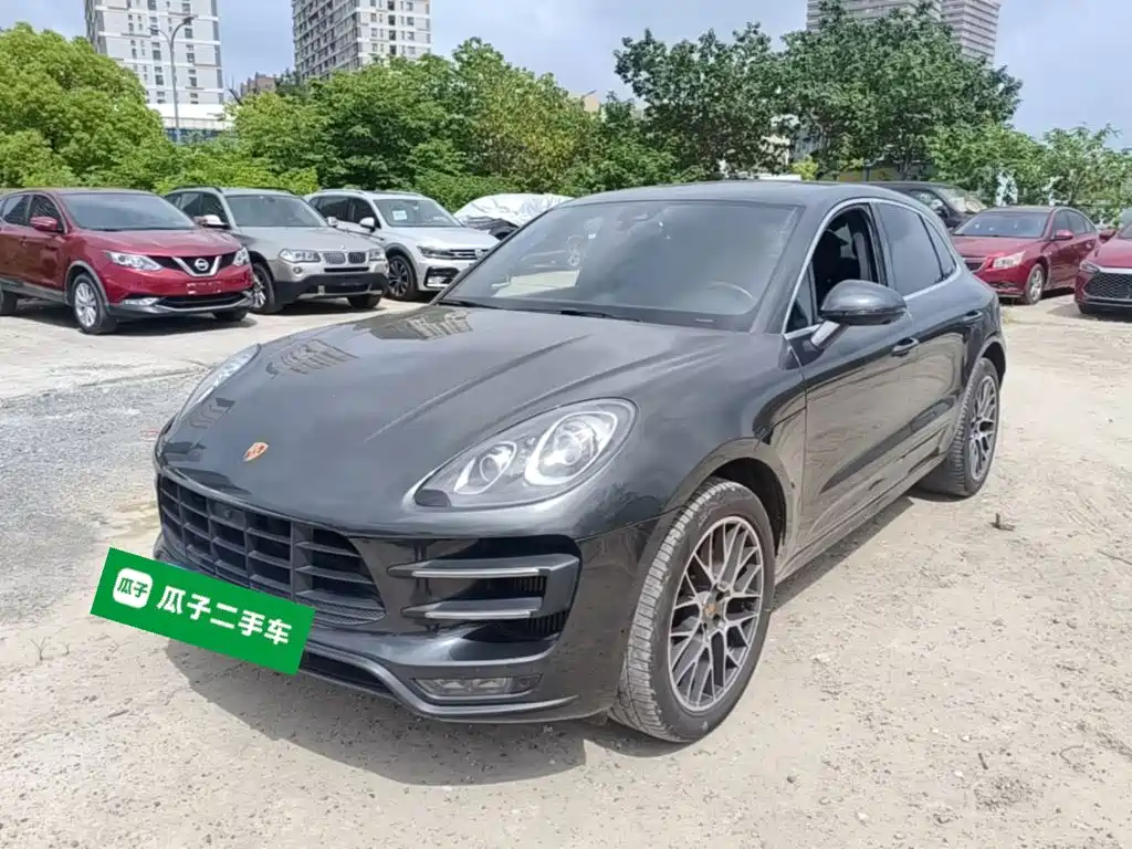 Macan 2017 Macan Turbo 3.6T купить на сайте DeffCars