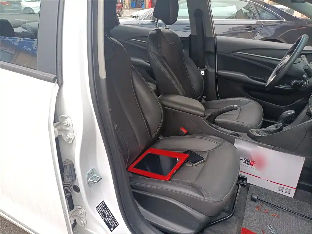 Yinglang 2021 facelift 1.3T automatic light hybrid elite model купить на сайте DeffCars