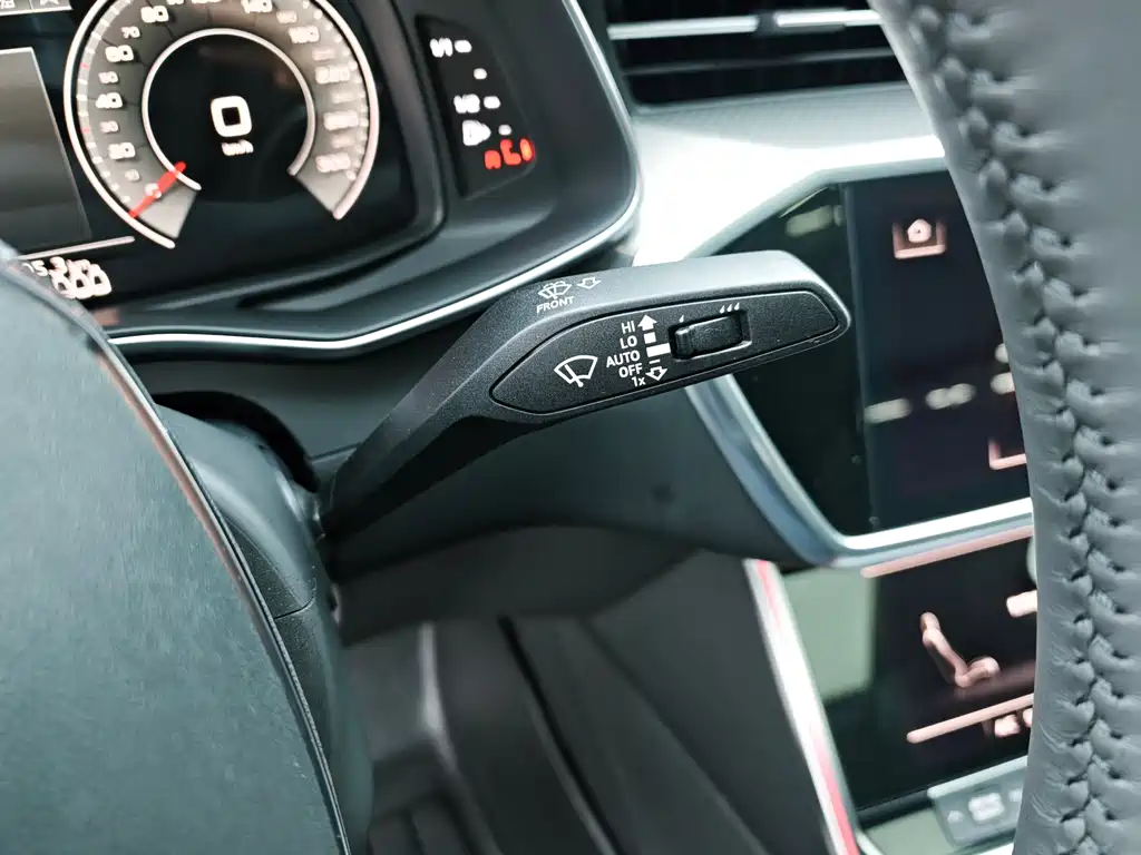 Audi A6L 2021 40 TFSI luxury and elegant model купить на сайте DeffCars