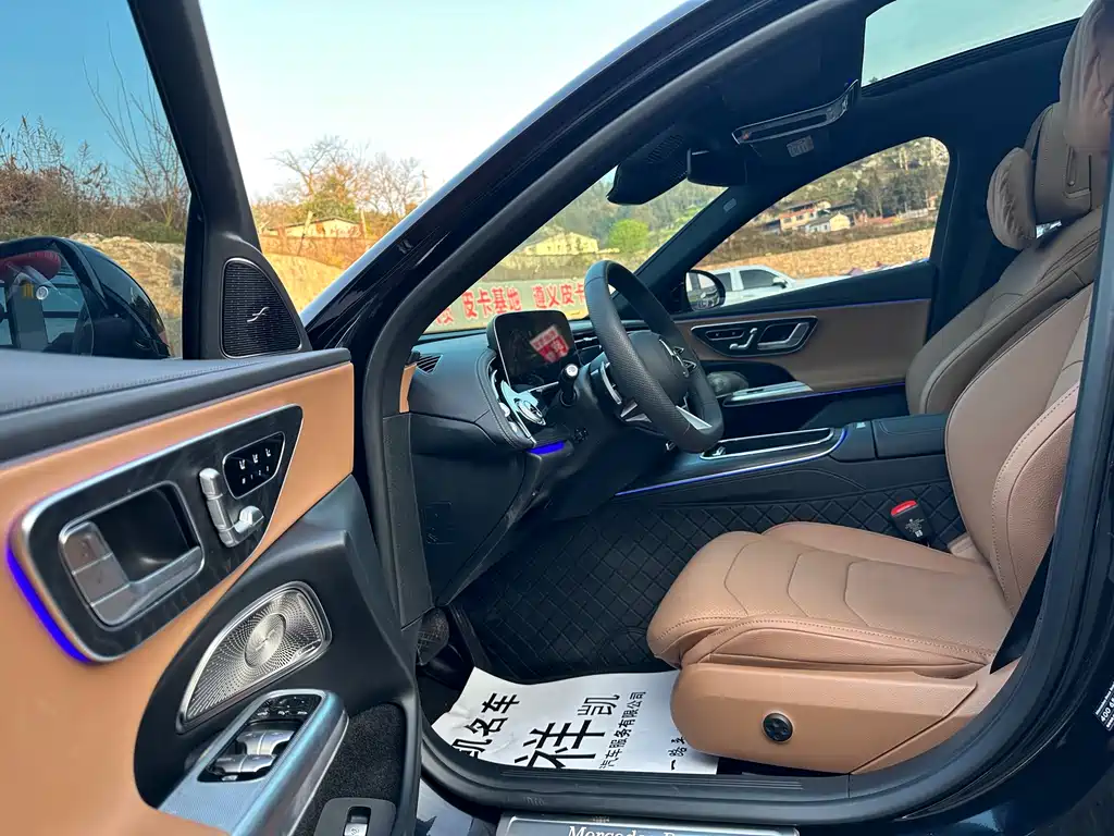 Mercedes-Benz E-Class 2025 E 300 L Luxury Model купить на сайте DeffCars