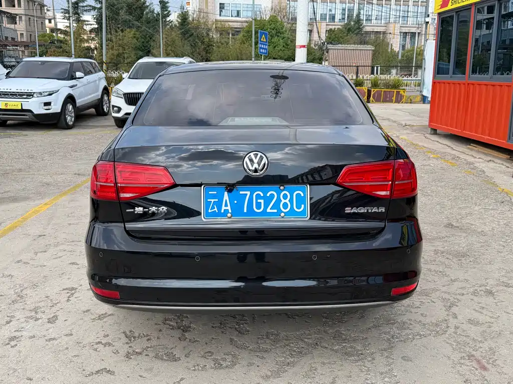 Sagitar 2017 180TSI Automatic Premium Edition купить на сайте DeffCars