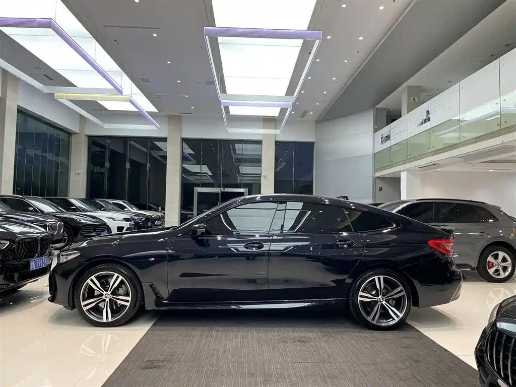 BMW 6 Series GT 2021 630i M Sports Package купить на сайте DeffCars