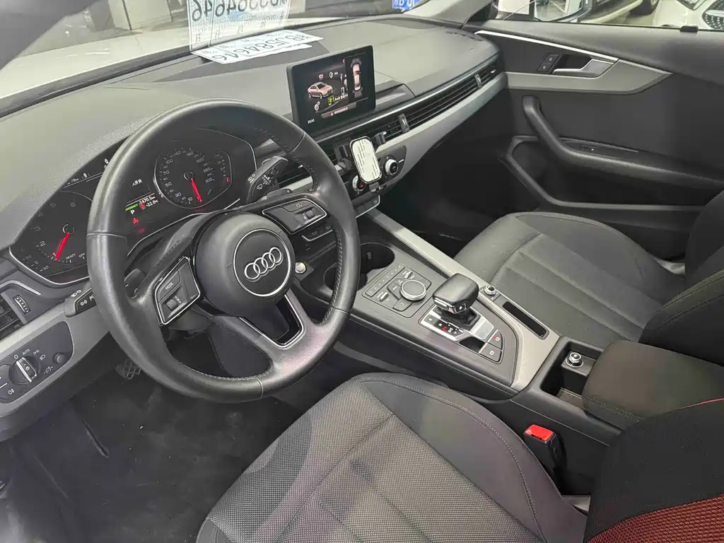 Audi A4L 2018 30th Anniversary Model 40 TFSI Enterprising купить на сайте DeffCars