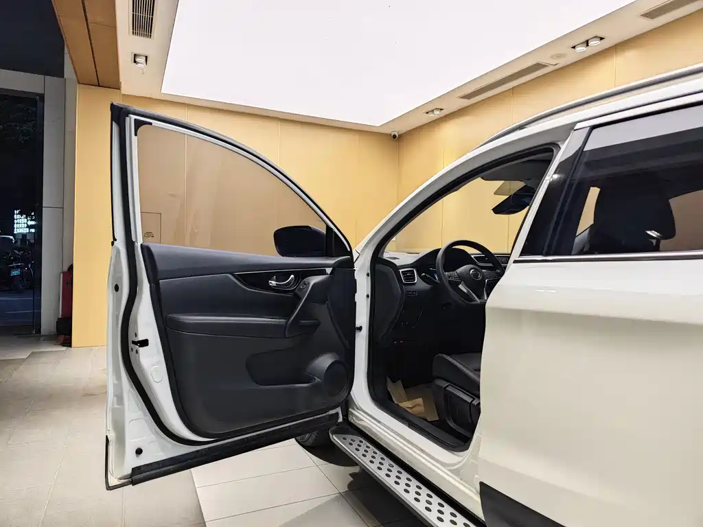 Qashqai 2021 2.0L CVT Smart Edition купить на сайте DeffCars