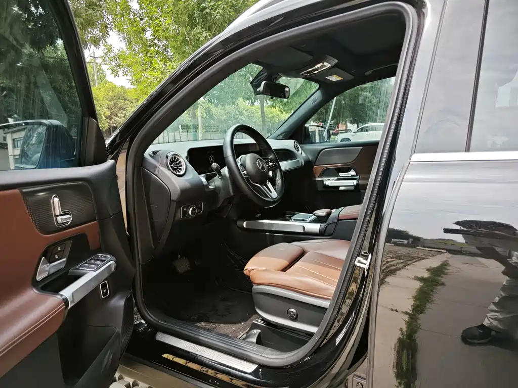Mercedes-Benz GLB 2023 GLB 220 Dynamic купить на сайте DeffCars