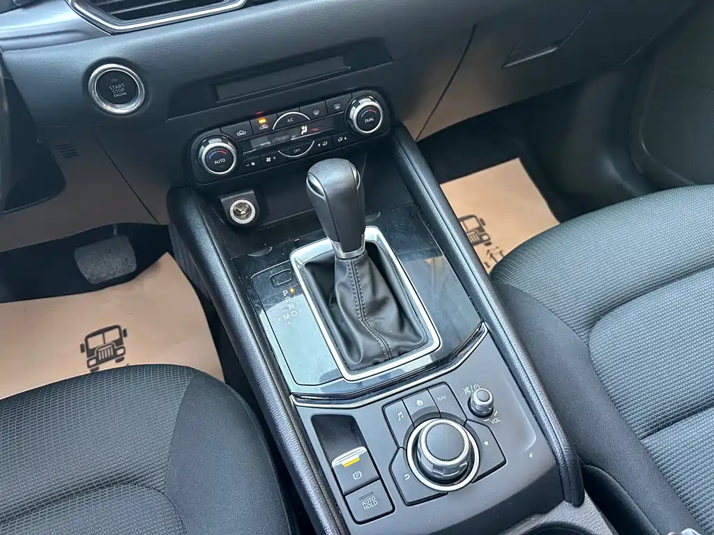 Mazda CX-5 2020 2.0L automatic two-wheel drive smart model купить на сайте DeffCars