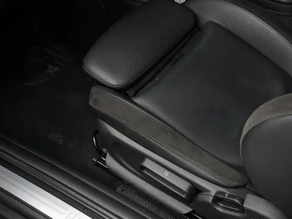 MINI 2020 1.5T COOPER Artist купить на сайте DeffCars