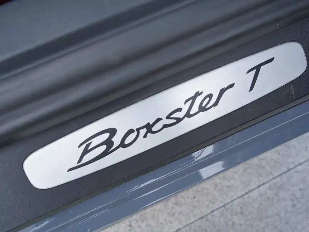 Porsche 718 2022 Boxster T 2.0T купить на сайте DeffCars