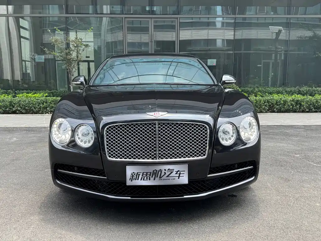 Flying Spur 2017 4.0T V8 Standard Edition купить на сайте DeffCars